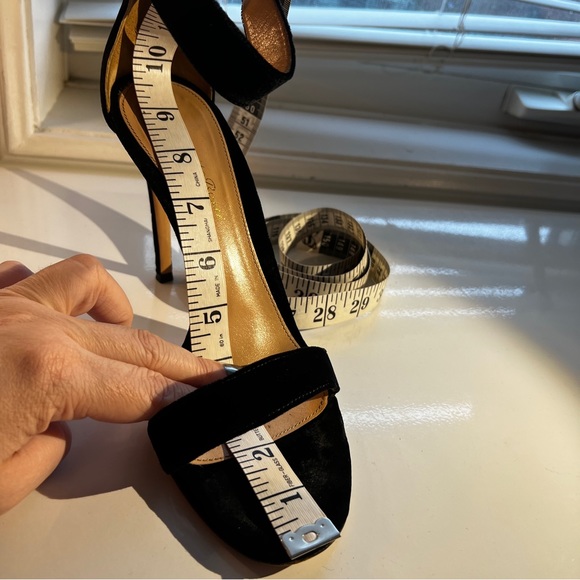 Auth GIANVITO ROSSI black velvet sandals - Picture 13 of 14